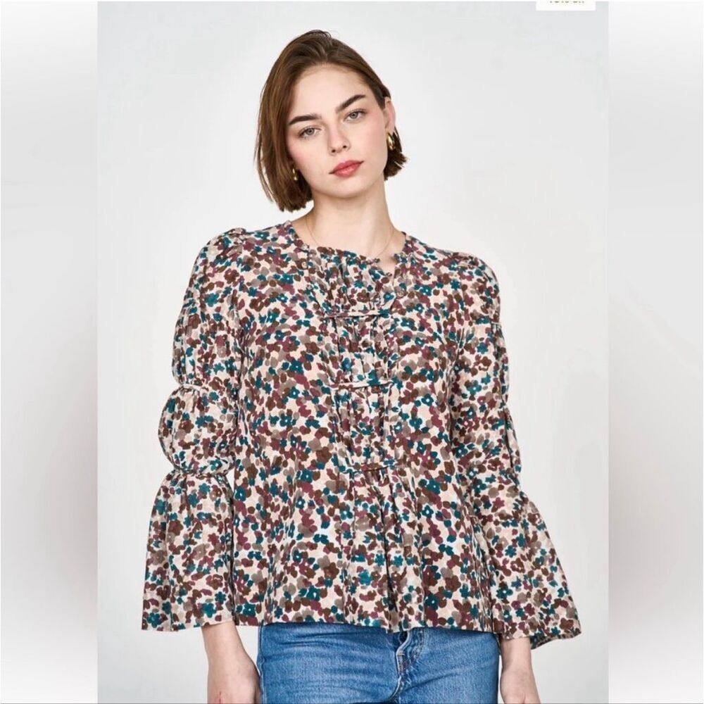 Mirth Handmade Edition Fez Tiered Bell Sleeve Blouse in Amaryliis Women’s Size M